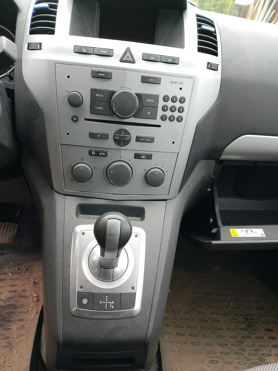 OPEL ZAFIRA
